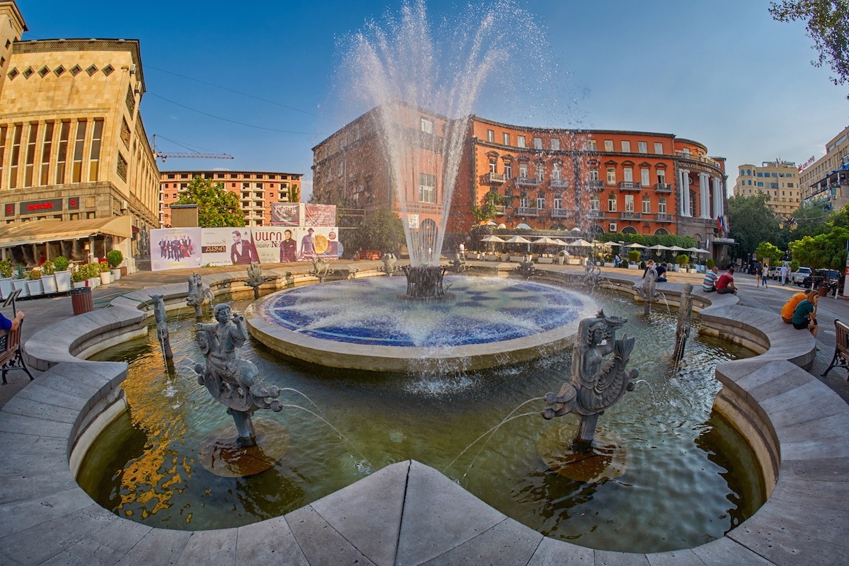 hotel yerevan1200x800