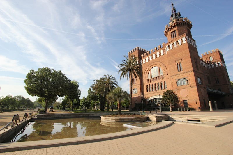 Замок трёх драконов (ныне Зоологический музей)