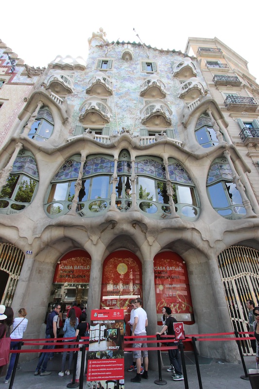 Дом Бальо. Главный фасад