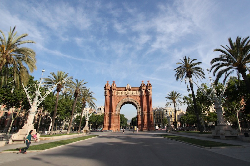 Триумфальная арка в Барселоне