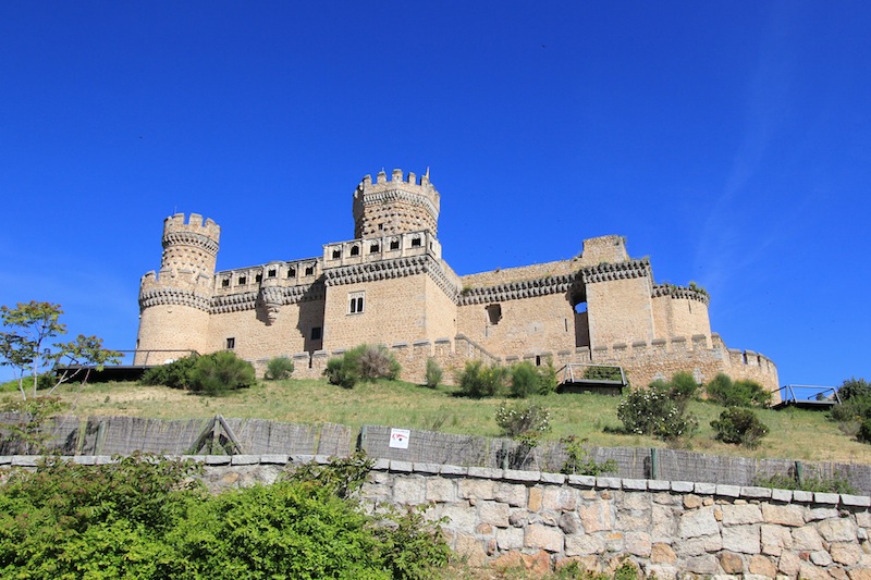 Замок Мансанарес-эль-Реаль