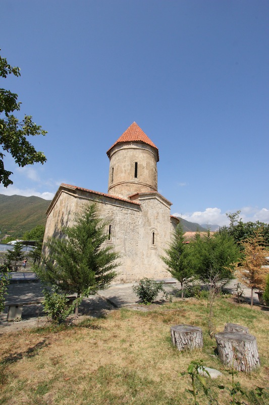 Албанская церковь в селе Киш