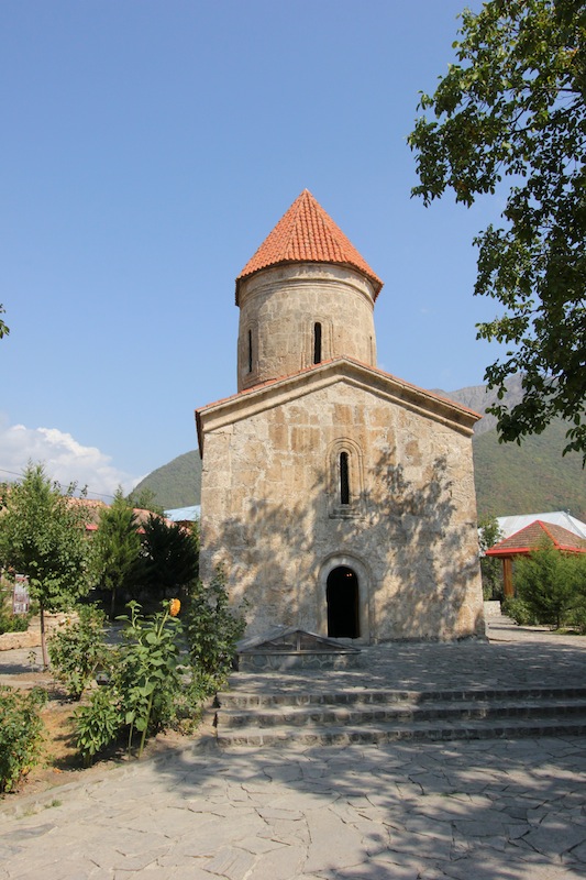 Албанская церковь в селе Киш