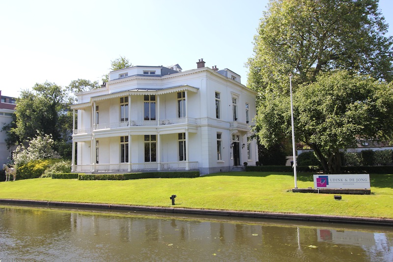 Особняк на улице Мауритскаде