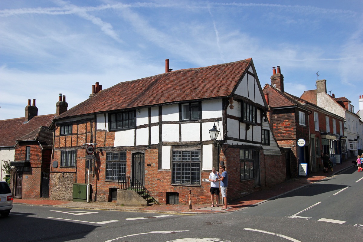 img 1 20191030 2038498934