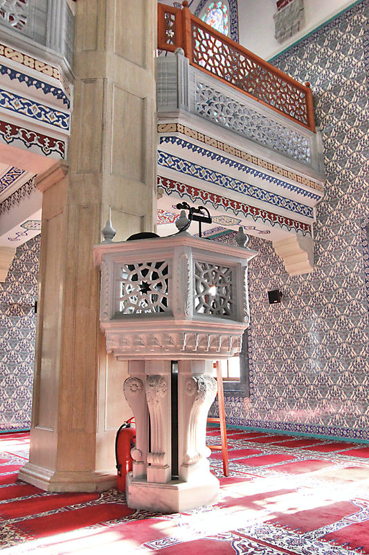 Новая мечеть во Флорье