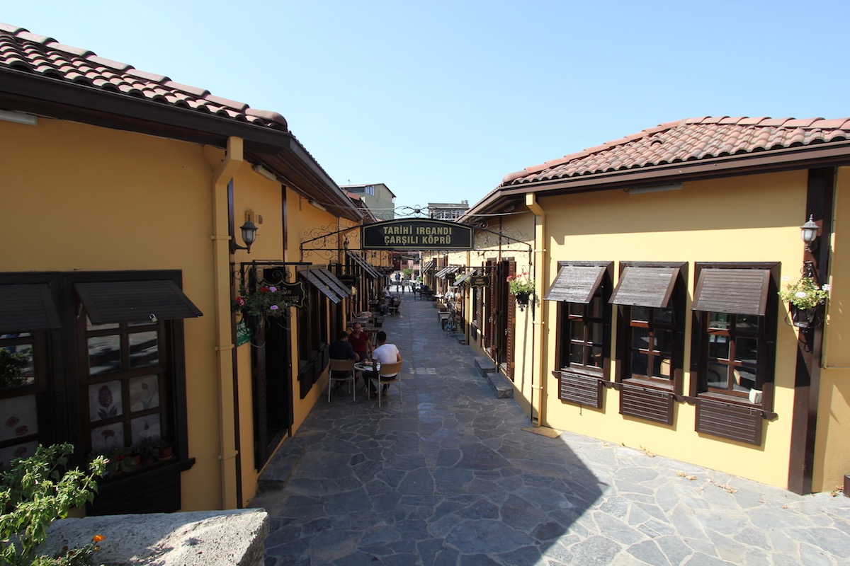 img 6 20161022 1560594431