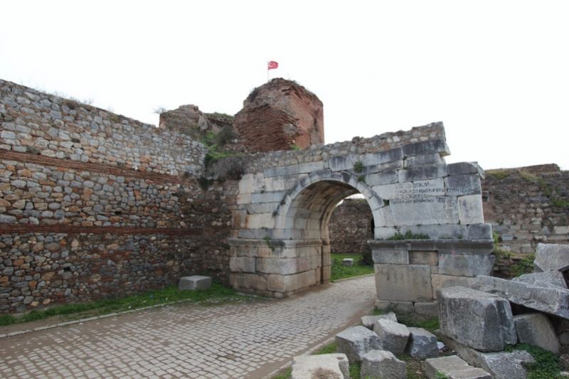 Ворота Енишехир в Изнике