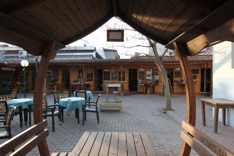 Рынок керамических изделий в Изнике