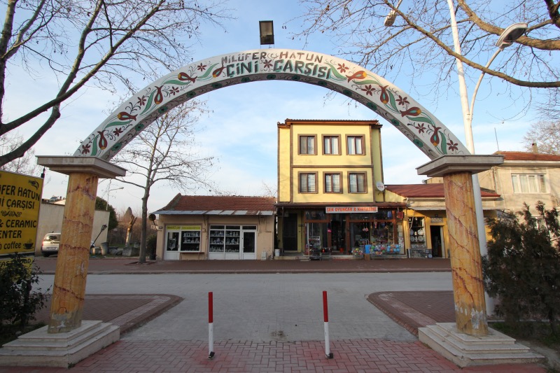 Рынок керамических изделий в Изнике