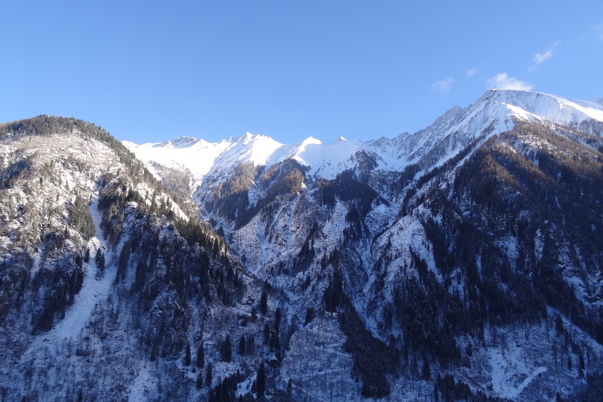 img 2 20161108 1079705518