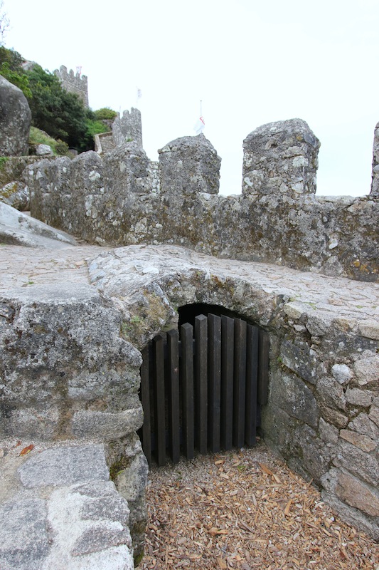 Puerta de la Traición - секретный ход в замок