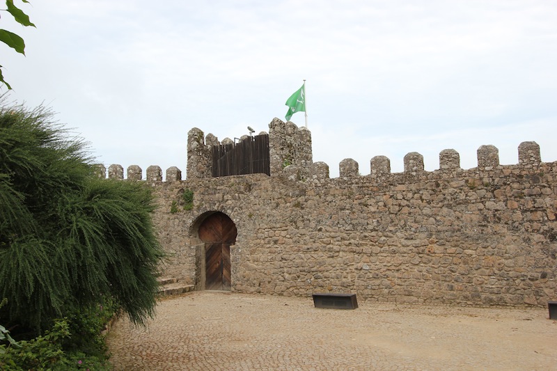 Оружейная площадь внутри замка