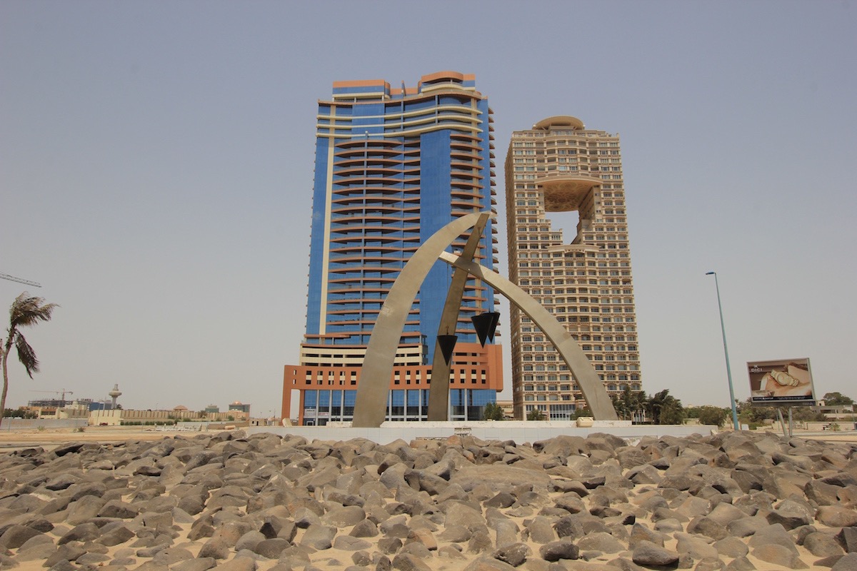 Скульптура в Северном Корнише