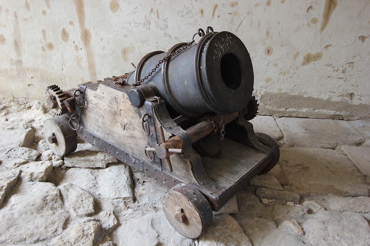 img 16 20190412 1963721034