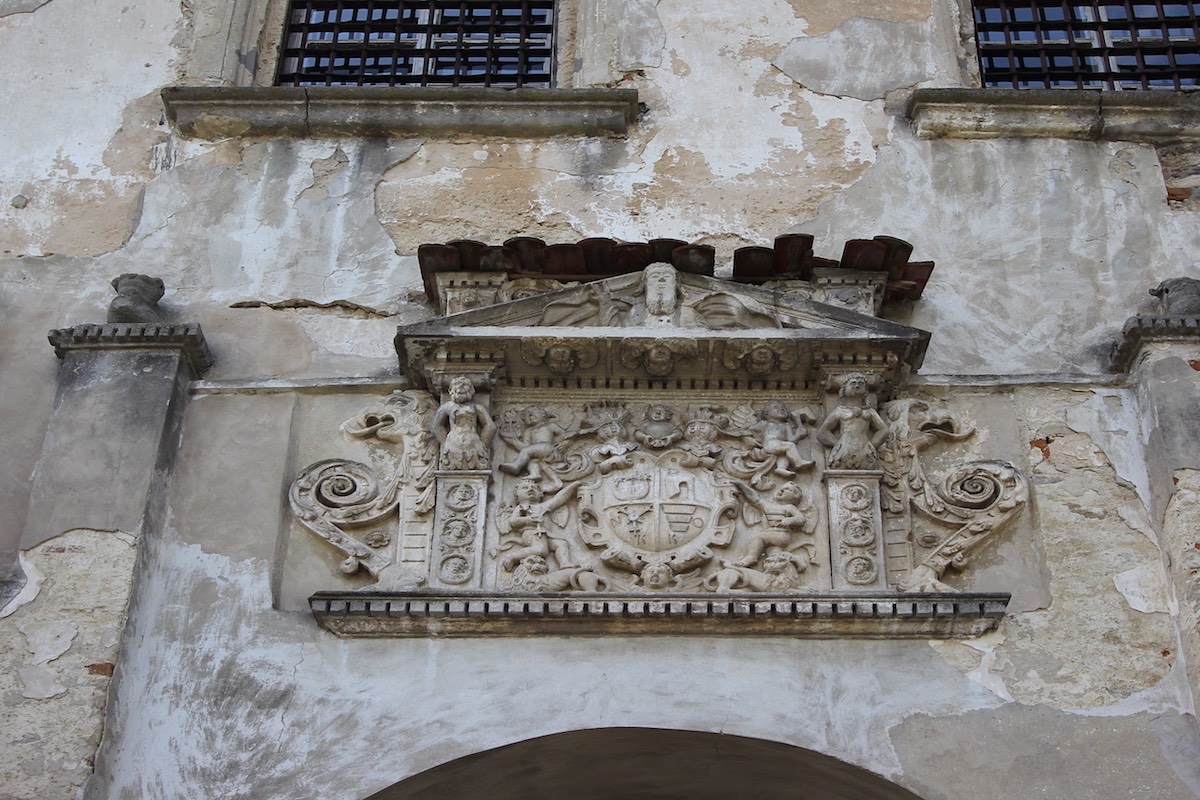 img 18 20190412 1827116709