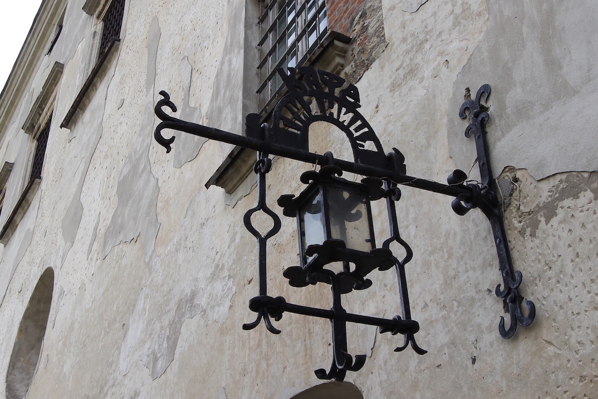 img 1 20190412 1544115493