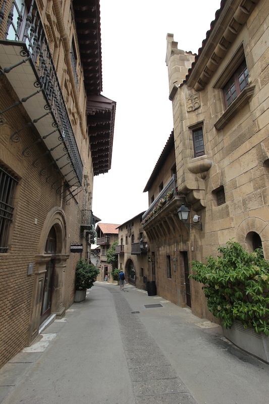 Улица Принца Вианского (Наварра и Страна Басков)