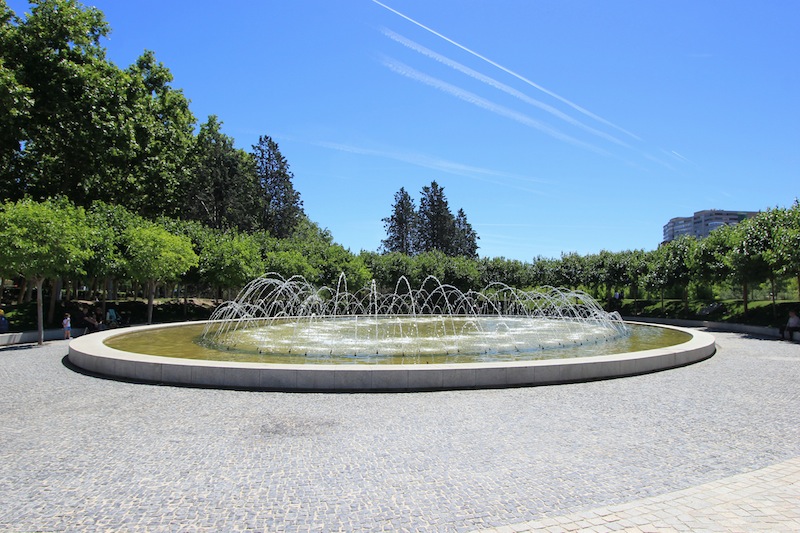 Фонтан в парке Аргансуэла