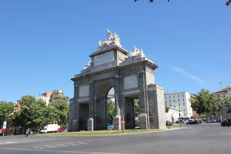 Толедские ворота в Мадриде