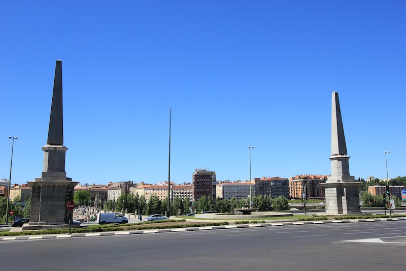 На площади Пирамид