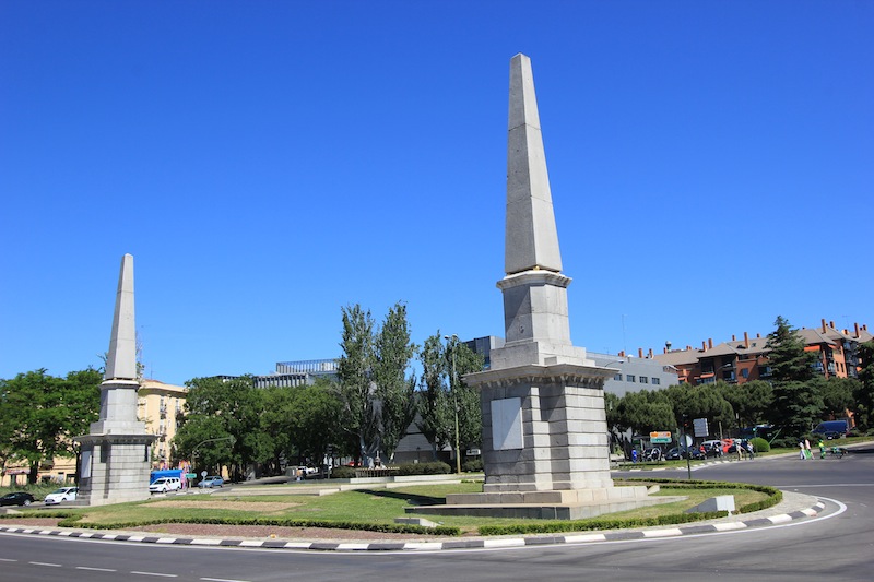 На площади Пирамид