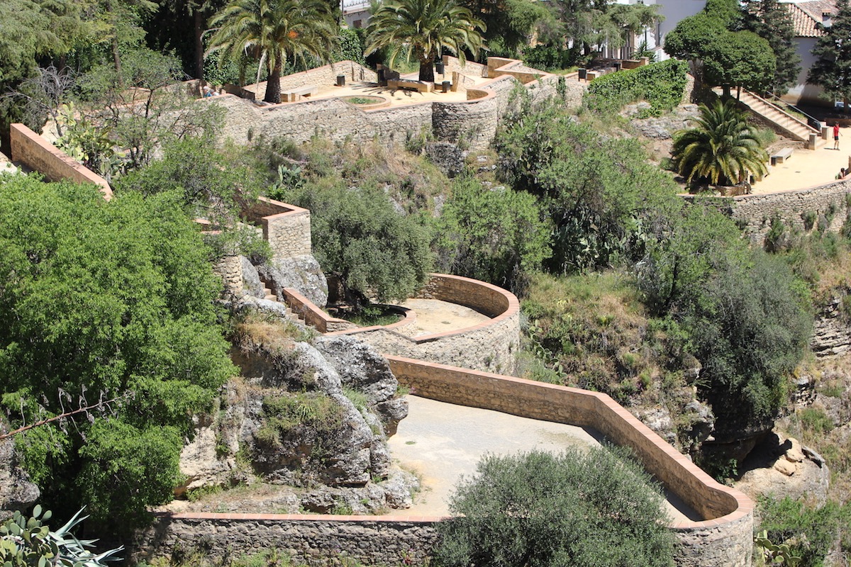 img 19 20170829 1804767413