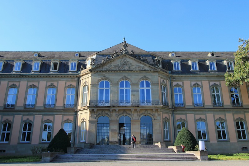 Новый дворец в Штутгарте (боковой фасад)