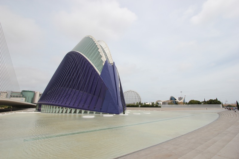 Город искусств и наук. Дворец Агора