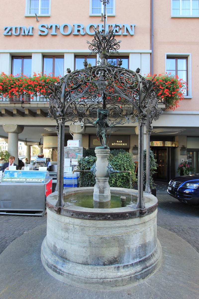 Фонтан на площади Вайнплац